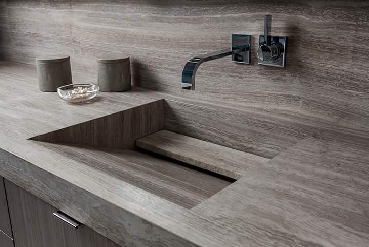 integrated-sink-in-Chenille-White-Limestone-Bathroom-design-b-@allisonpaladinointeriors-Haifa-Limestone
