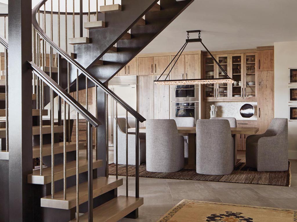 Traditional/Transitional Dining Room by Robyn Branch Design. Photo by Zeke Ruelas