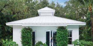 The entrance to Core’s at-home design studio (formerly her guest house) is flanked on either side by confederate jasmine that blooms in spring and summer