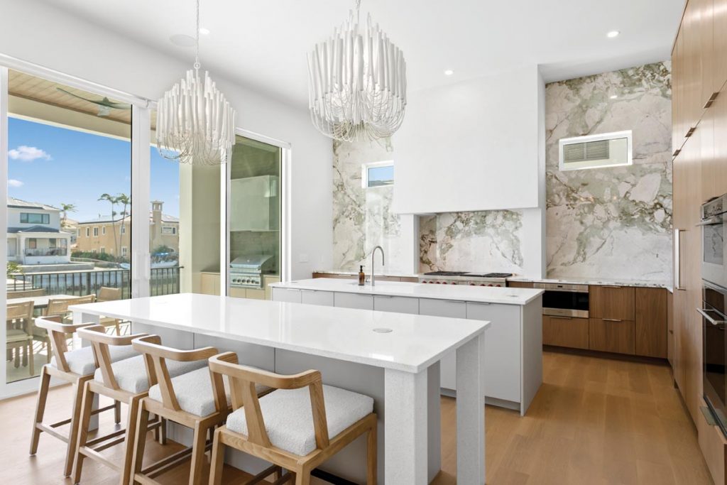 Photo courtesy of Paragon Waterfront Homes